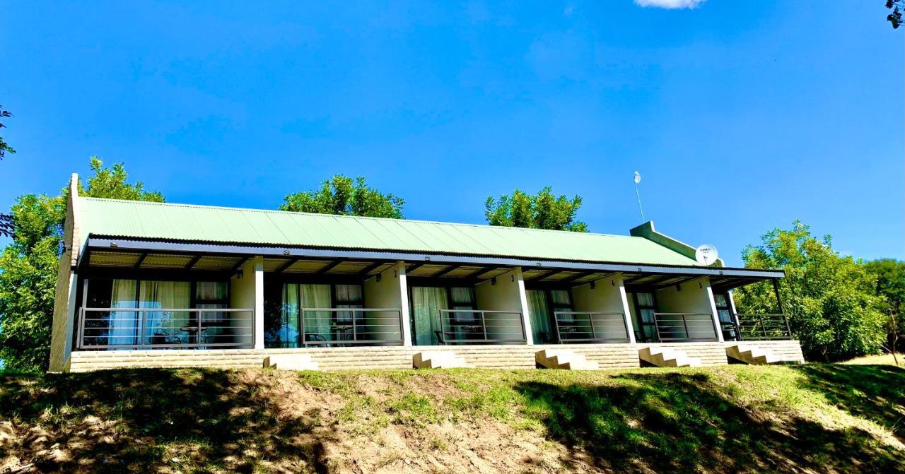 At The River Guest House Kroonstad Exterior foto